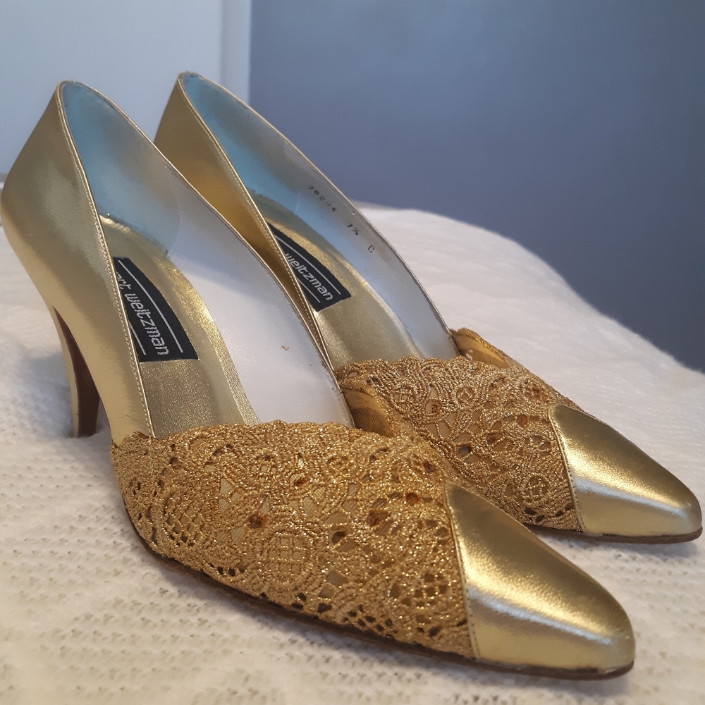 Vintage Stuart Weitzman Gold Heels